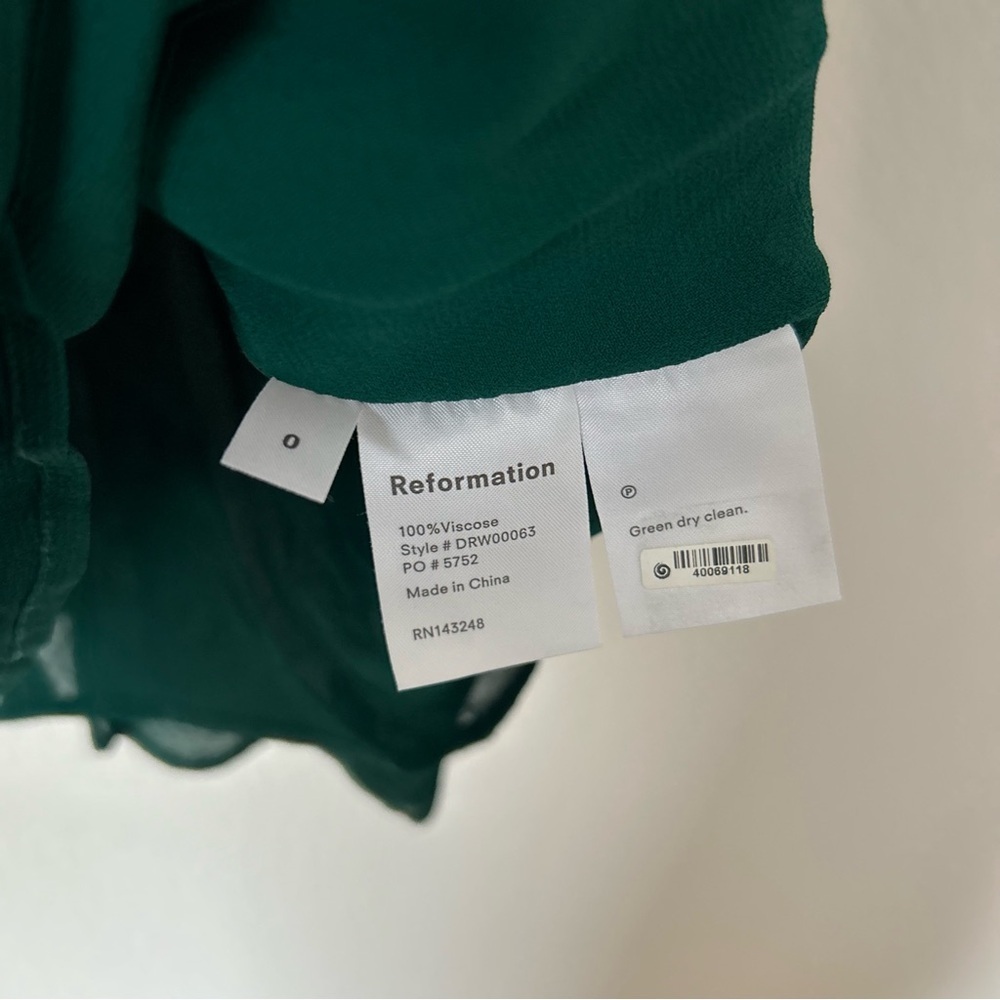 Reformation Mayra Dress in Emerald - Picture 5 of 6